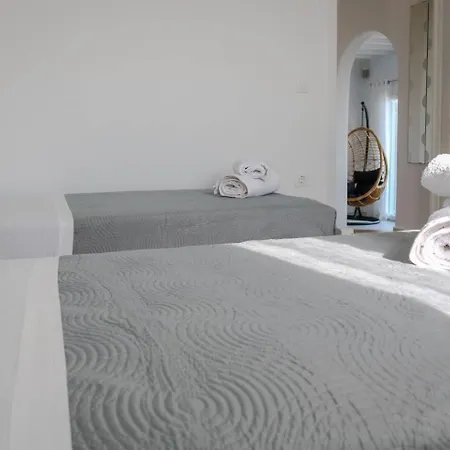 Luxury White Villa W Private Pool In Mikonos 卡拉法蒂斯