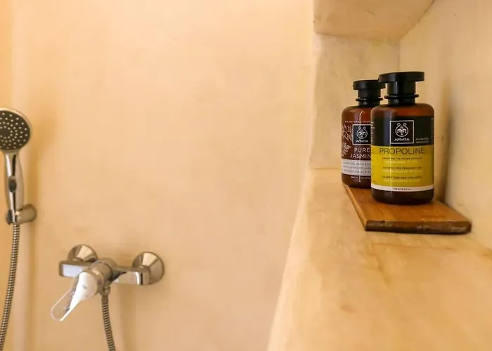 Luxury White Villa W Private Pool In Mikonos 卡拉法蒂斯